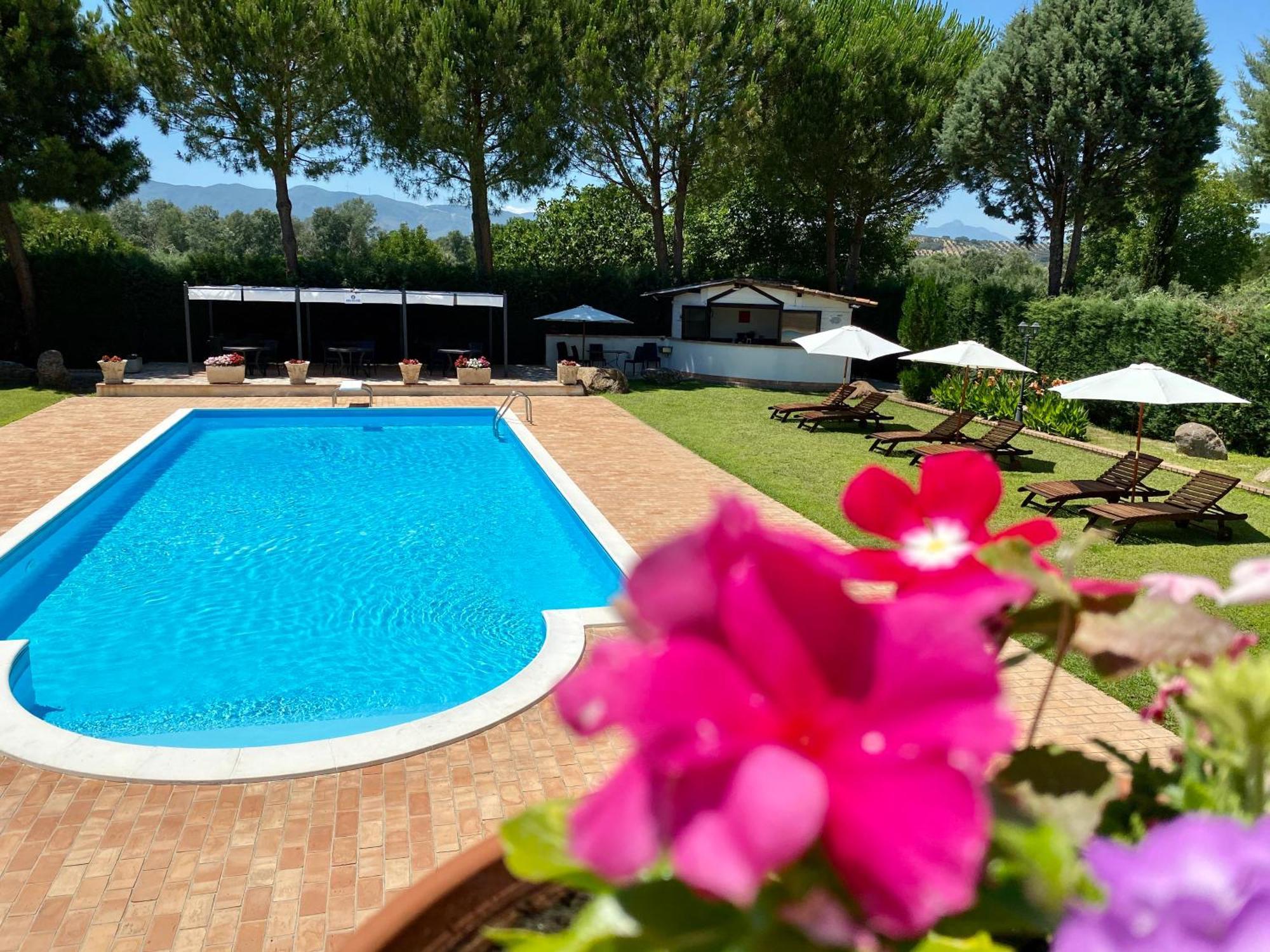 Villa Piero Bisignano Eksteriør billede